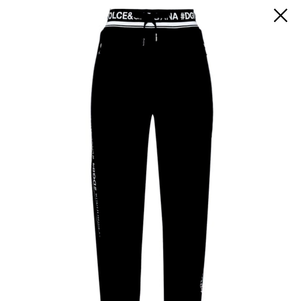 Dolce & Gabbana women’s cotton sweatpants in blk. Size 46 IT. US 14. New